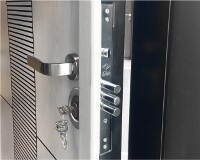 Активни заключващи шипове на входни врати серия Елеганс